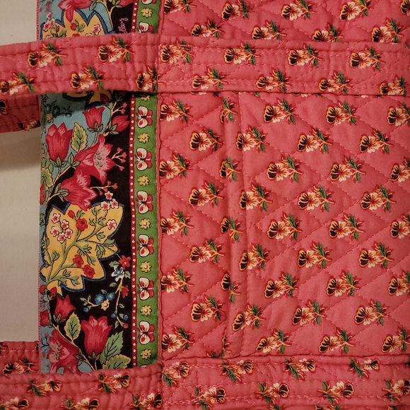 Vera Bradley Pretty in Pink Floral - Picture 3 of 8